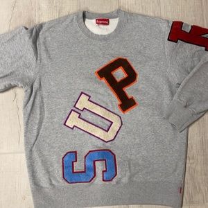 Supreme crewneck size L (unisex)